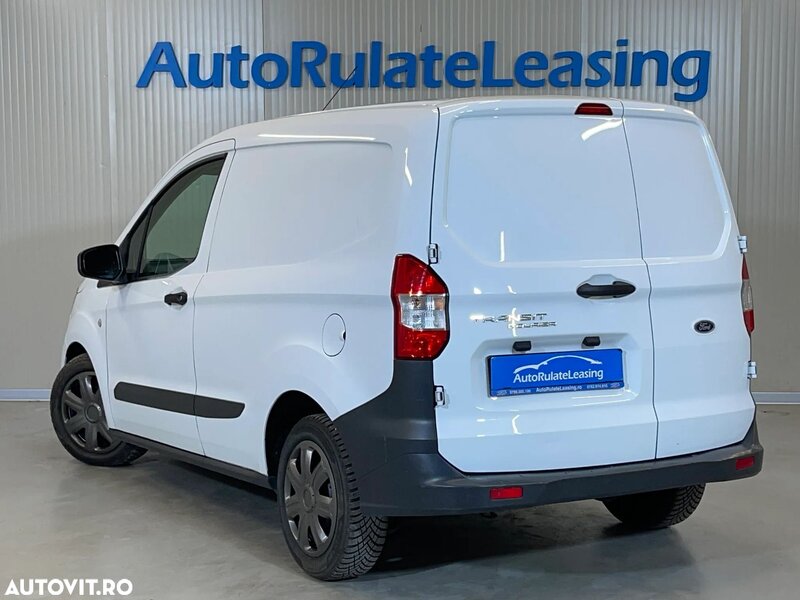 Ford Transit Courier